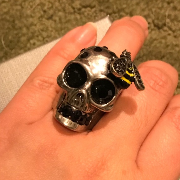 Alexander McQueen Jewelry - Authentic McQueen Skull Bee Black Diamond Ring